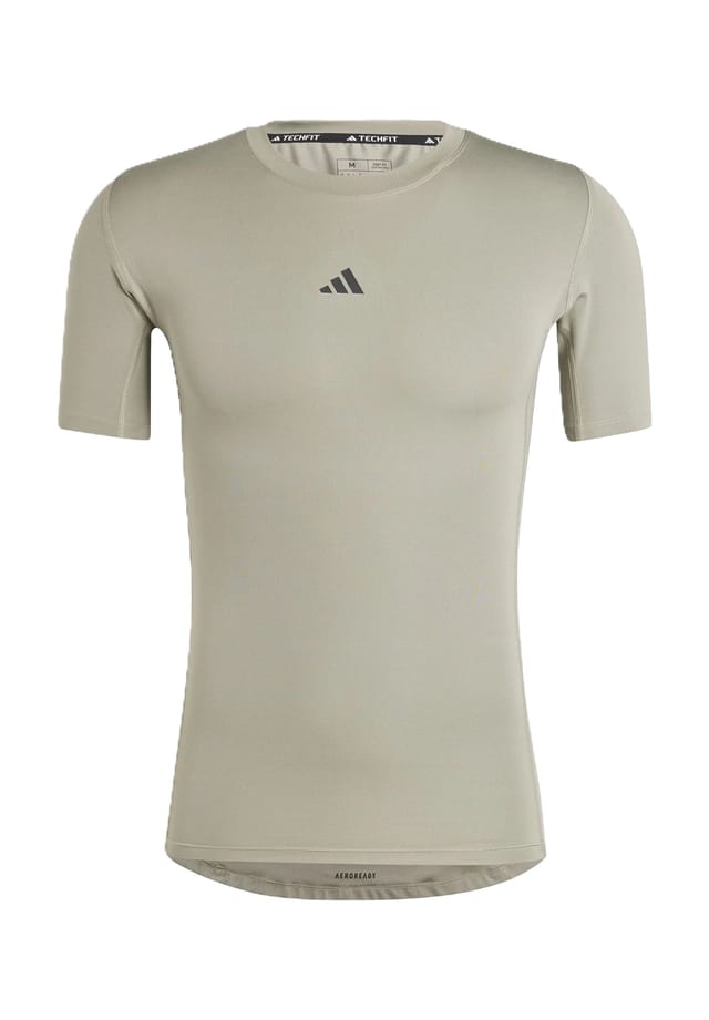 

Функциональная рубашка Techfit Aeroready Adidas, цвет silpeb