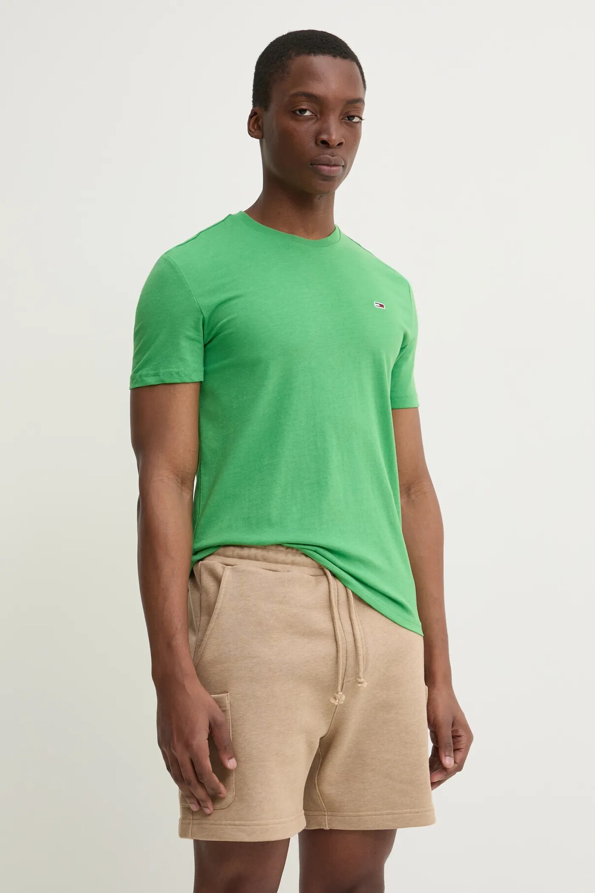 

Футболка Tommy Jeans, зеленый