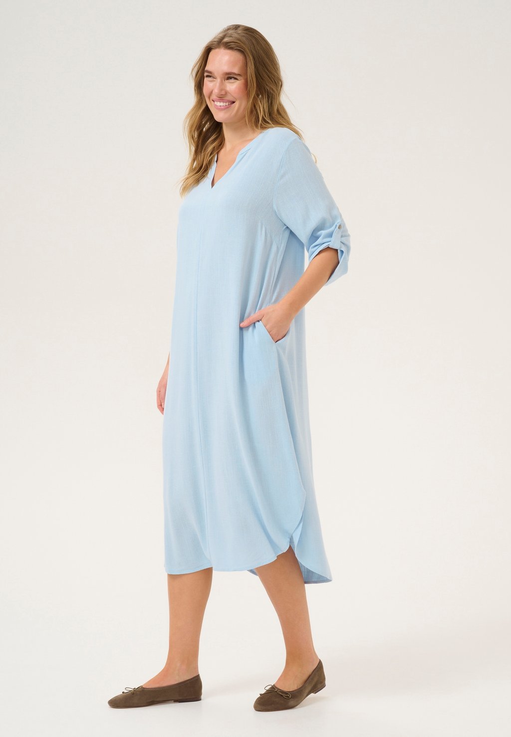 

Повседневное платье KAMRI CAFTAN Love Copenhagen, светло-голубой