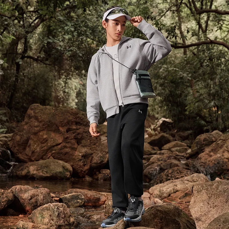 Спортивные штаны для детей средней растяжимости Under Armour черные — фото 4