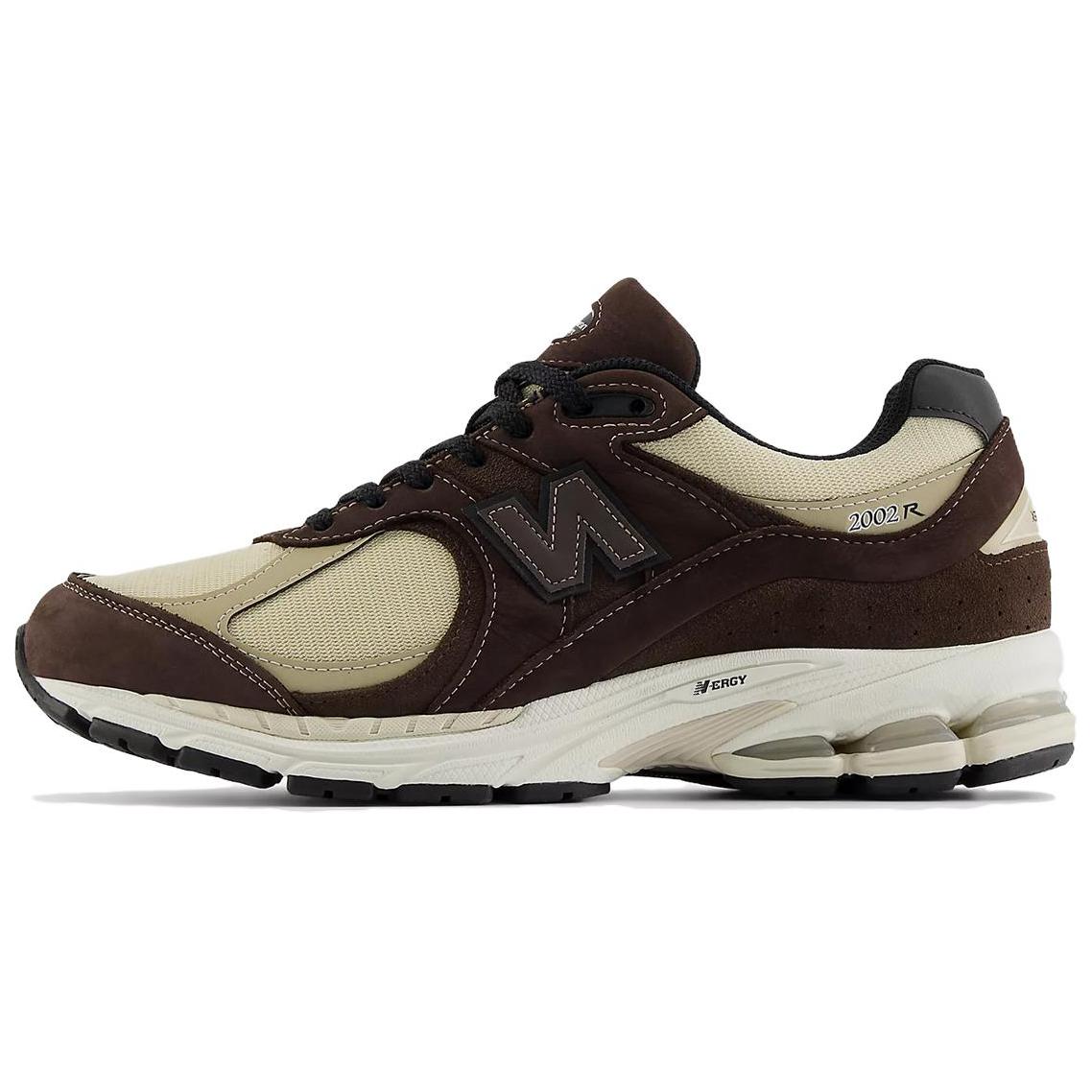 

New Balance 2002R Gore Tex Black Coffee