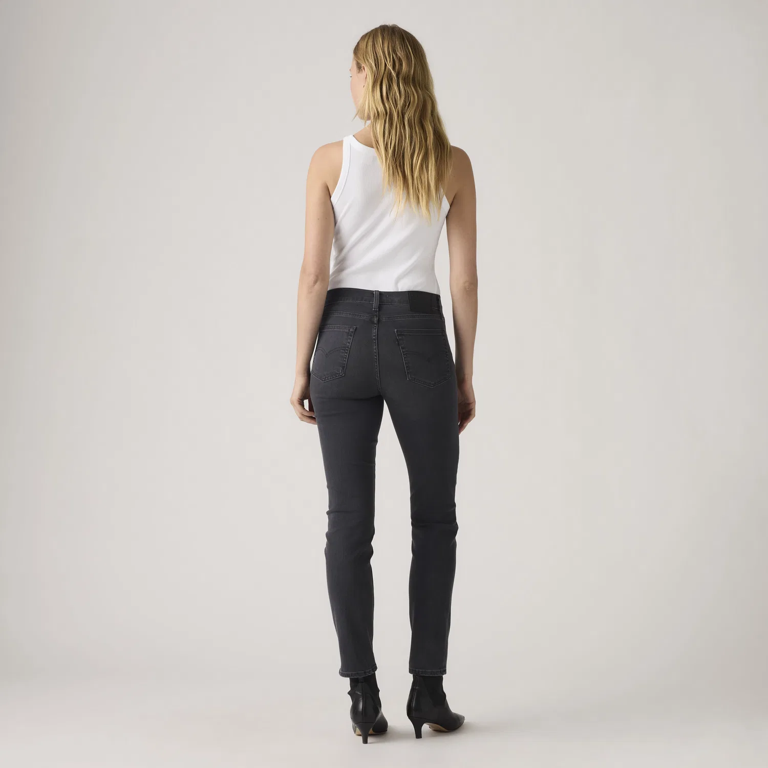 Женские джинсы прямого кроя с высокой посадкой 724 Levi's, Black — фото 3