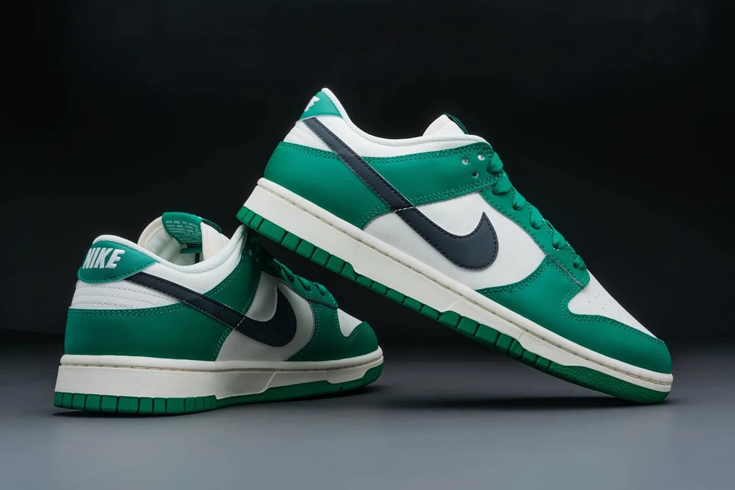 Кроссовки для скейтбординга Nike Dunk Low, Malchite Black Light Ivory — фото 4