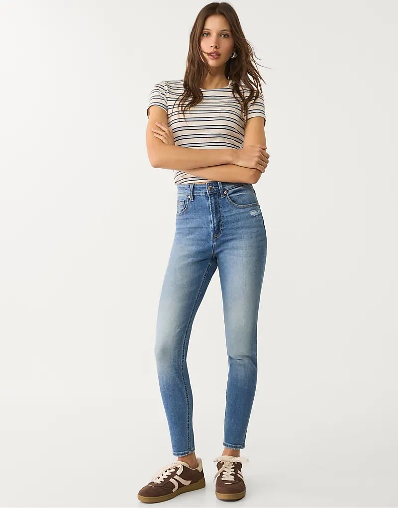 

Джинсы Stradivarius D09 skinny с супер высокой талией, цвет: синий, с потертостями