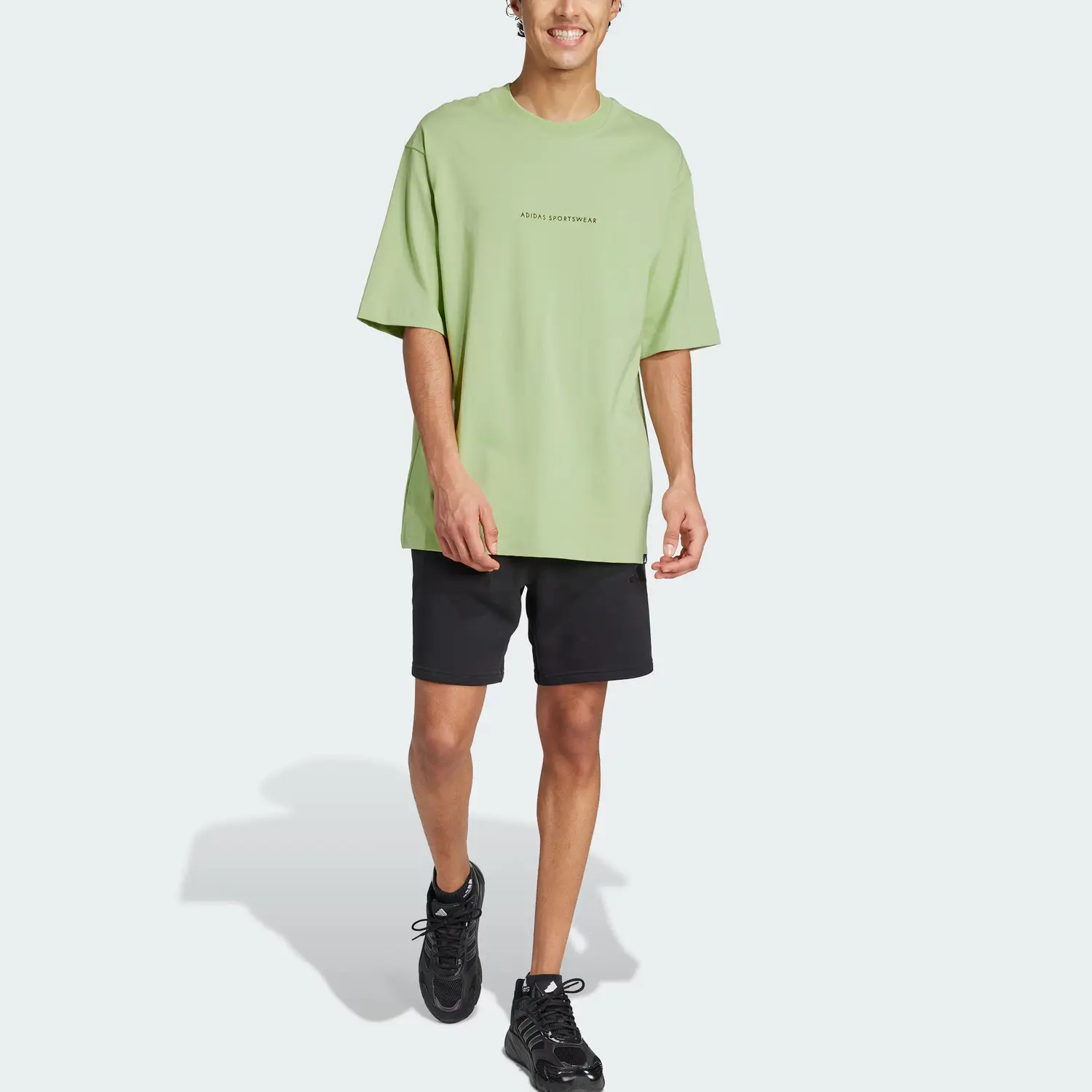 Adidas Футболка мужская Sportswear CODES DOODLE CAMP Magical Yellow Green — фото 3