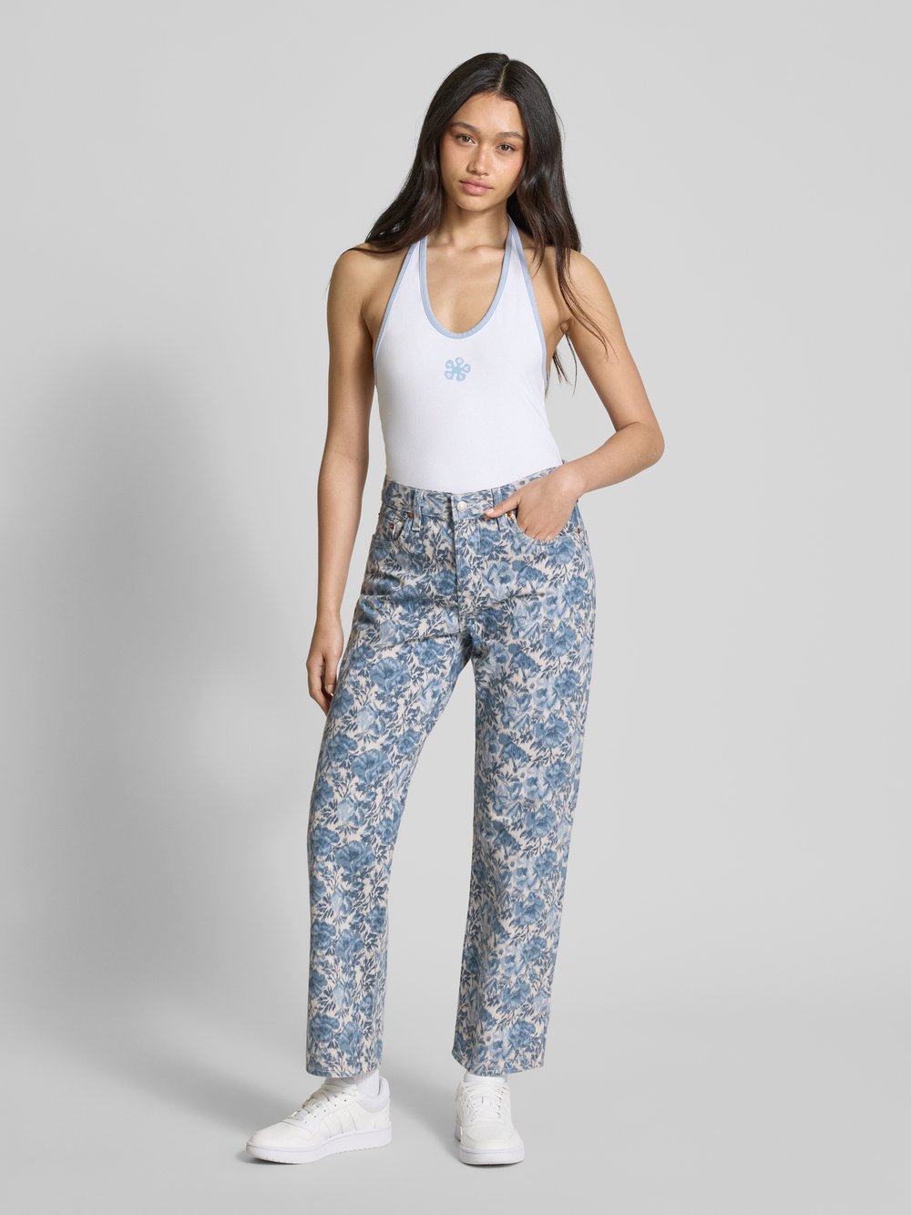 

Джинсы прямого кроя укороченного кроя, модель «OPHELIA» Levi's, светло-голубой
