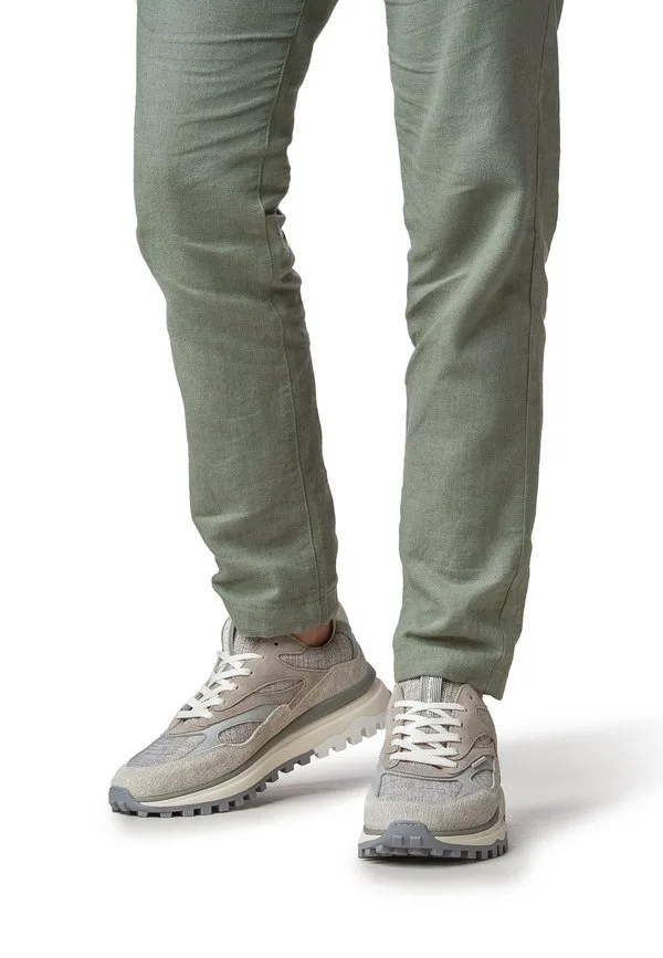 Тренеры Floris Van Bommel, Lightbrown