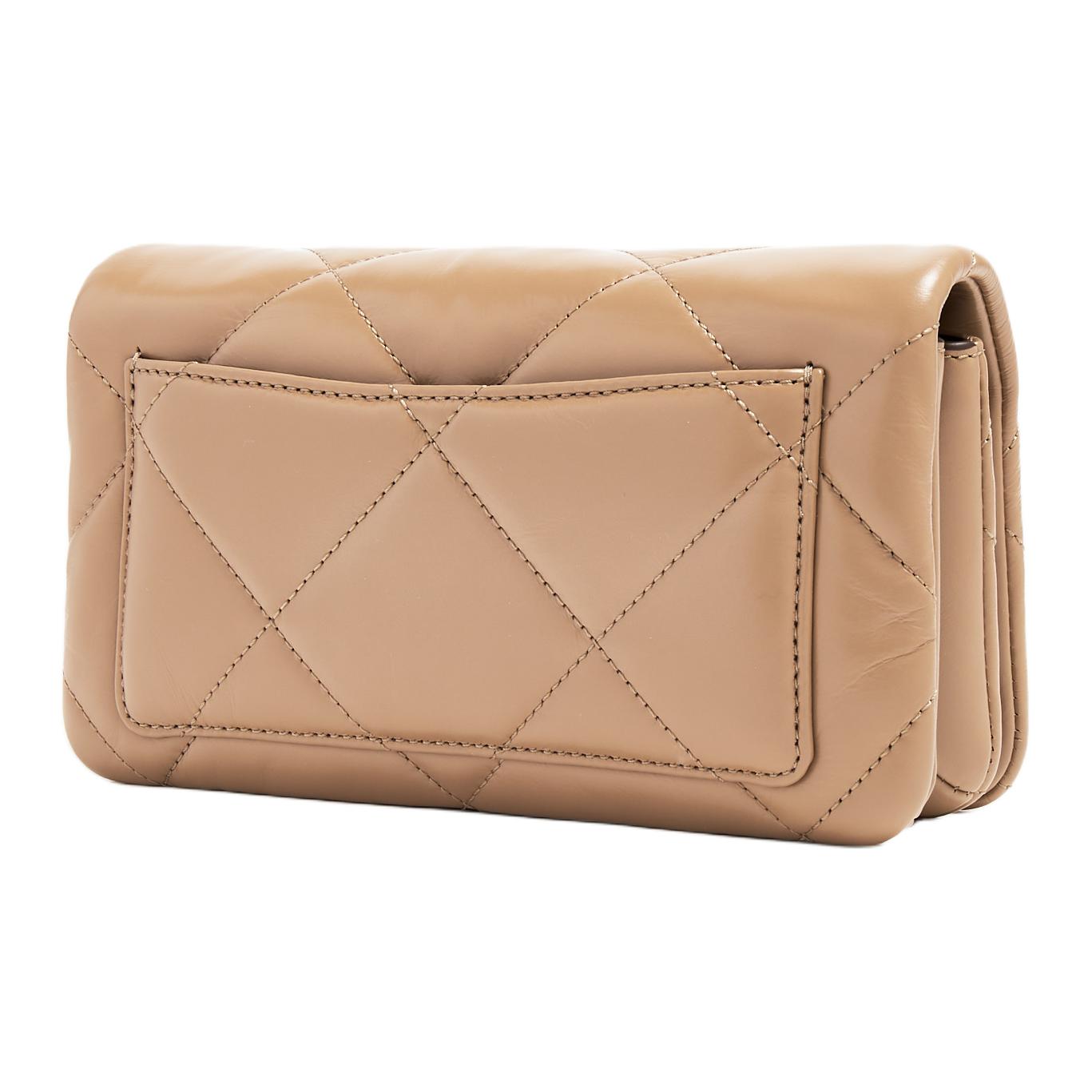 

Кошелёк Kira Diamond Quilt Chain цвета тауп дуб от TORY BURCH