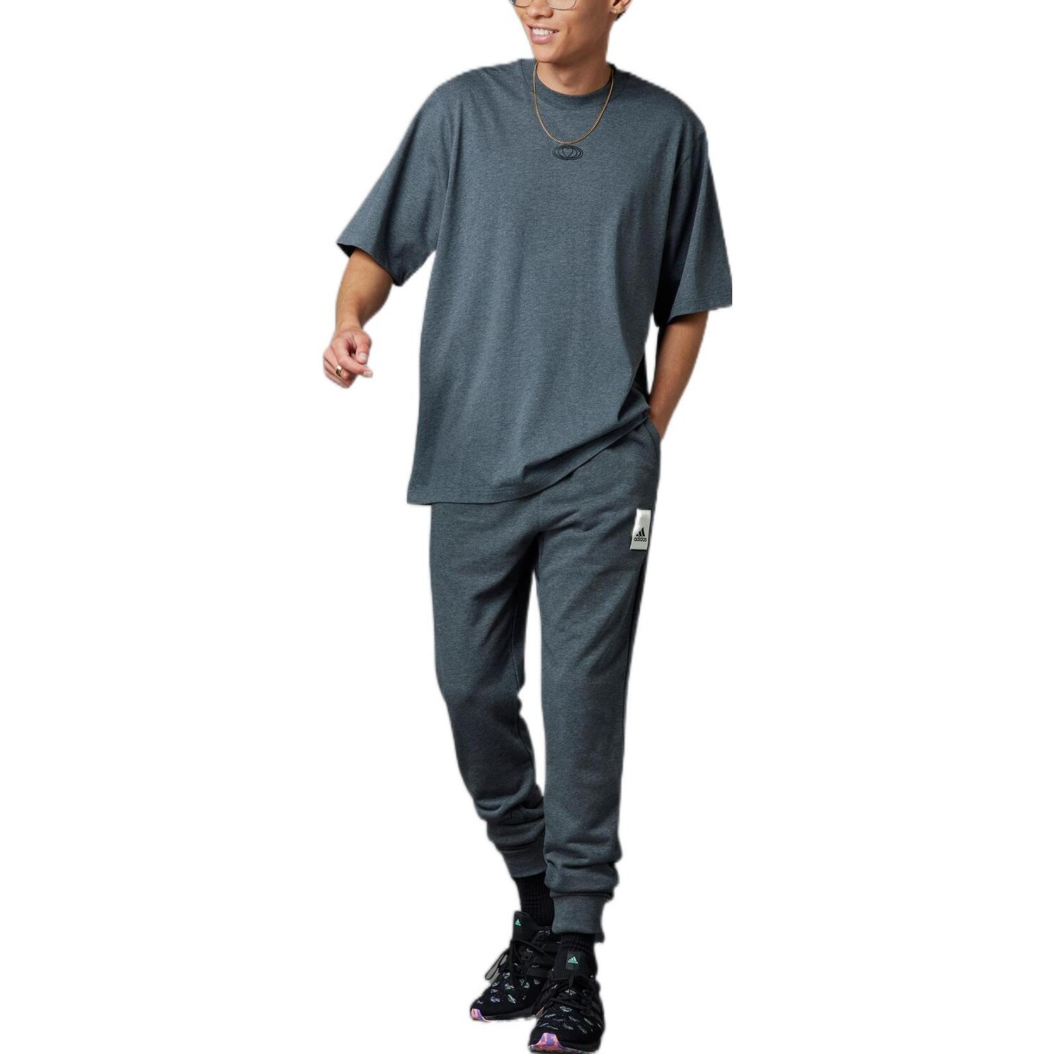 Футболка унисекс на день Adidas, оранжевый/красный — фото 2
