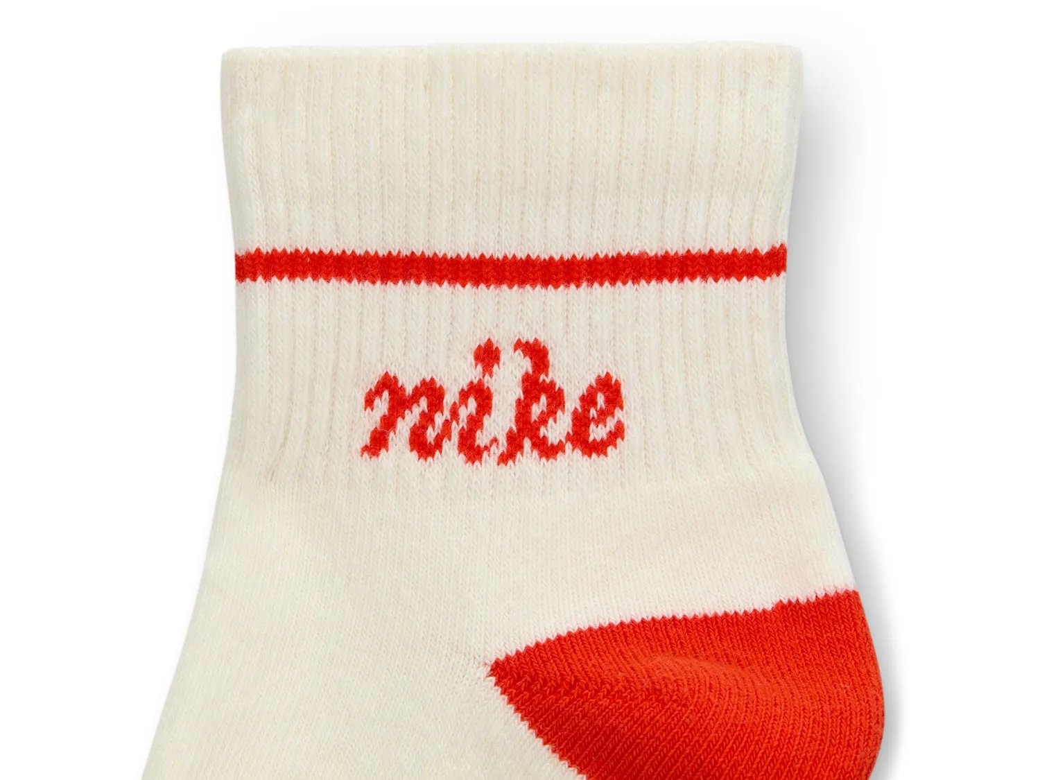 Носки Nike Logo Women's Quarter Ankle Socks - 3 Pack, белый/красный/темно-синий — фото 4