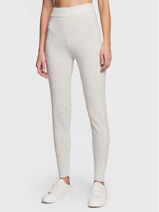 

Трикотажные брюки узкого кроя Gina Tricot, серый