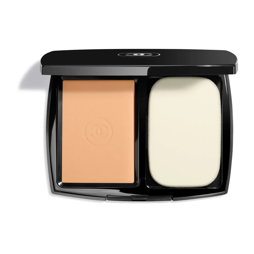 

Компактная пудра Ultra Le Teint Chanel, B70