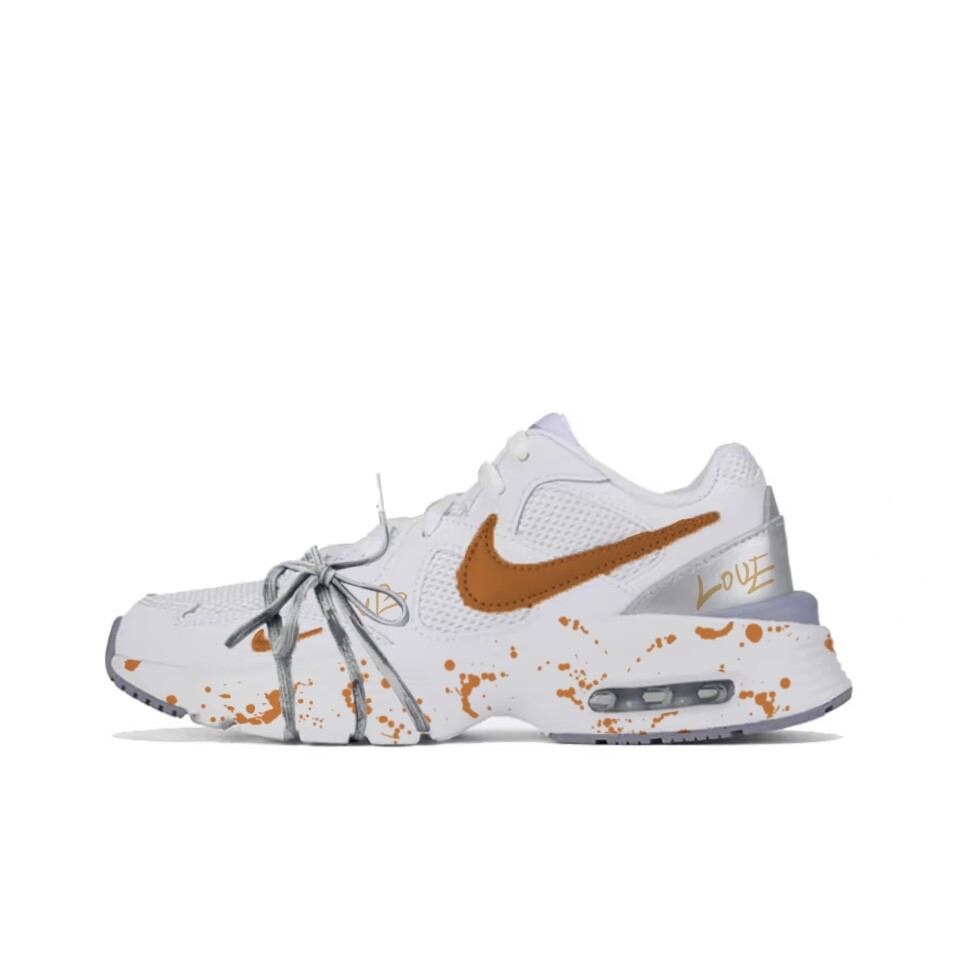 

Кроссовки Air Max Fusion женские с низким верхом, белый/черный Nike