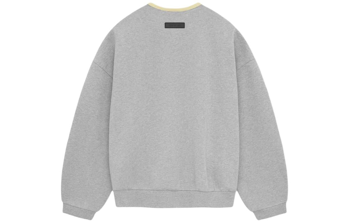 Свитшот Fear of God Essentials SS24 с круглым вырезом, цвет «Светло-серый меланж» — фото 2