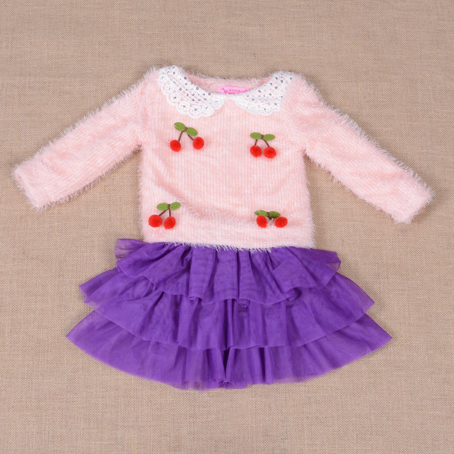 

Комплект с юбкой-пачкой и джемпером Cherry Cinda, мультиколор