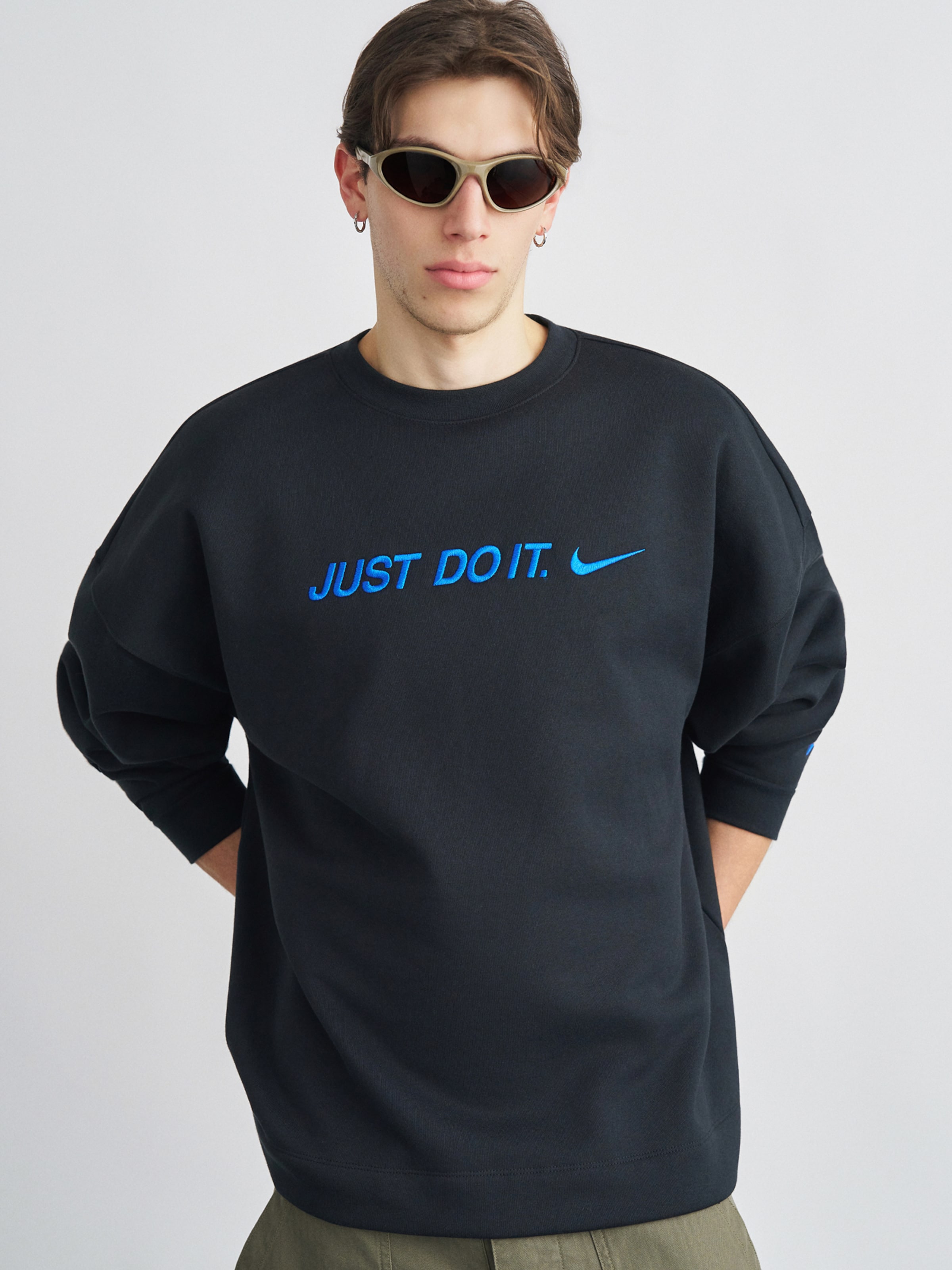 Nike Sportswear Свитшот 'CLUB' в черном цвете — фото 3
