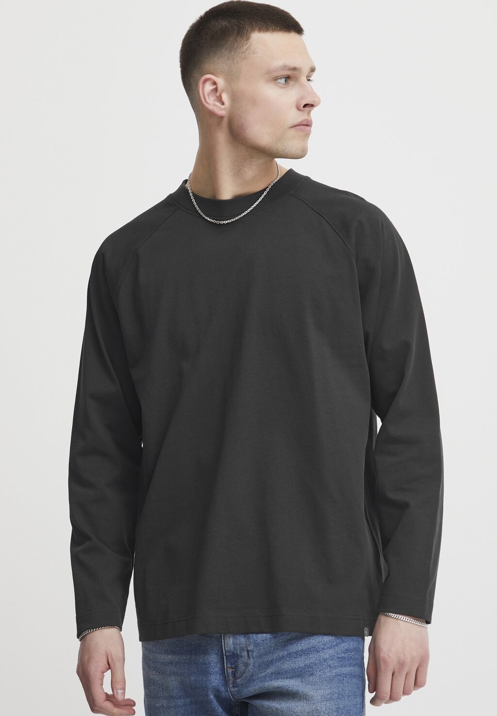 

Футболка с длинным рукавом Sdeyado Solid, цвет true black