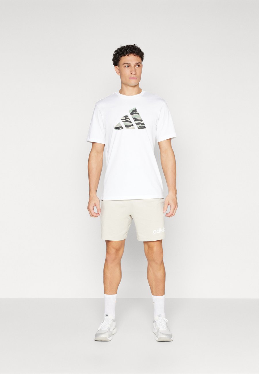 Спортивные шорты Adidas Sportswear Sports shorts, Alumina/White/Beige — фото 2