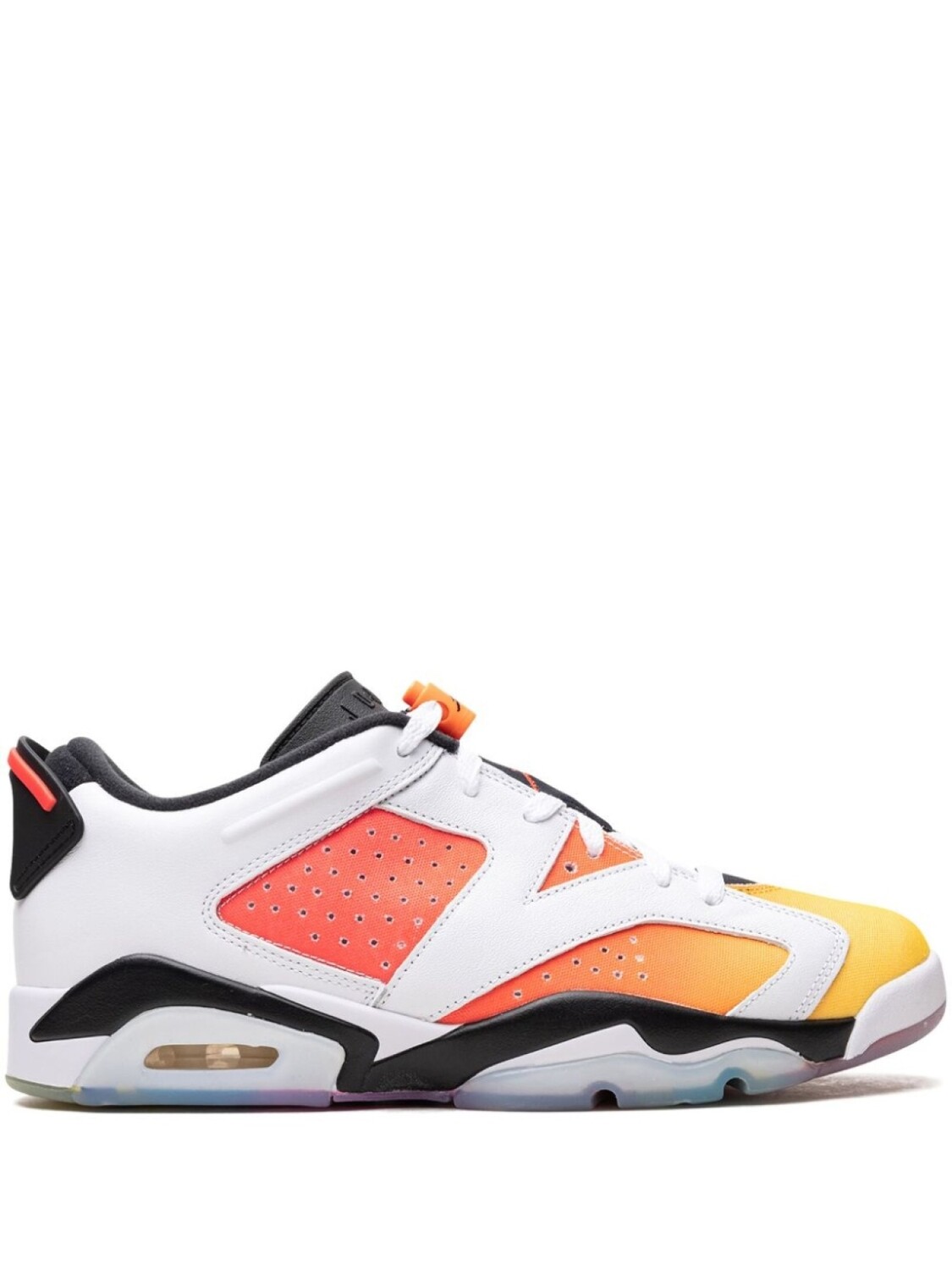 

Кроссовки Air 6 Retro Low SE Total Orange Jordan, белый