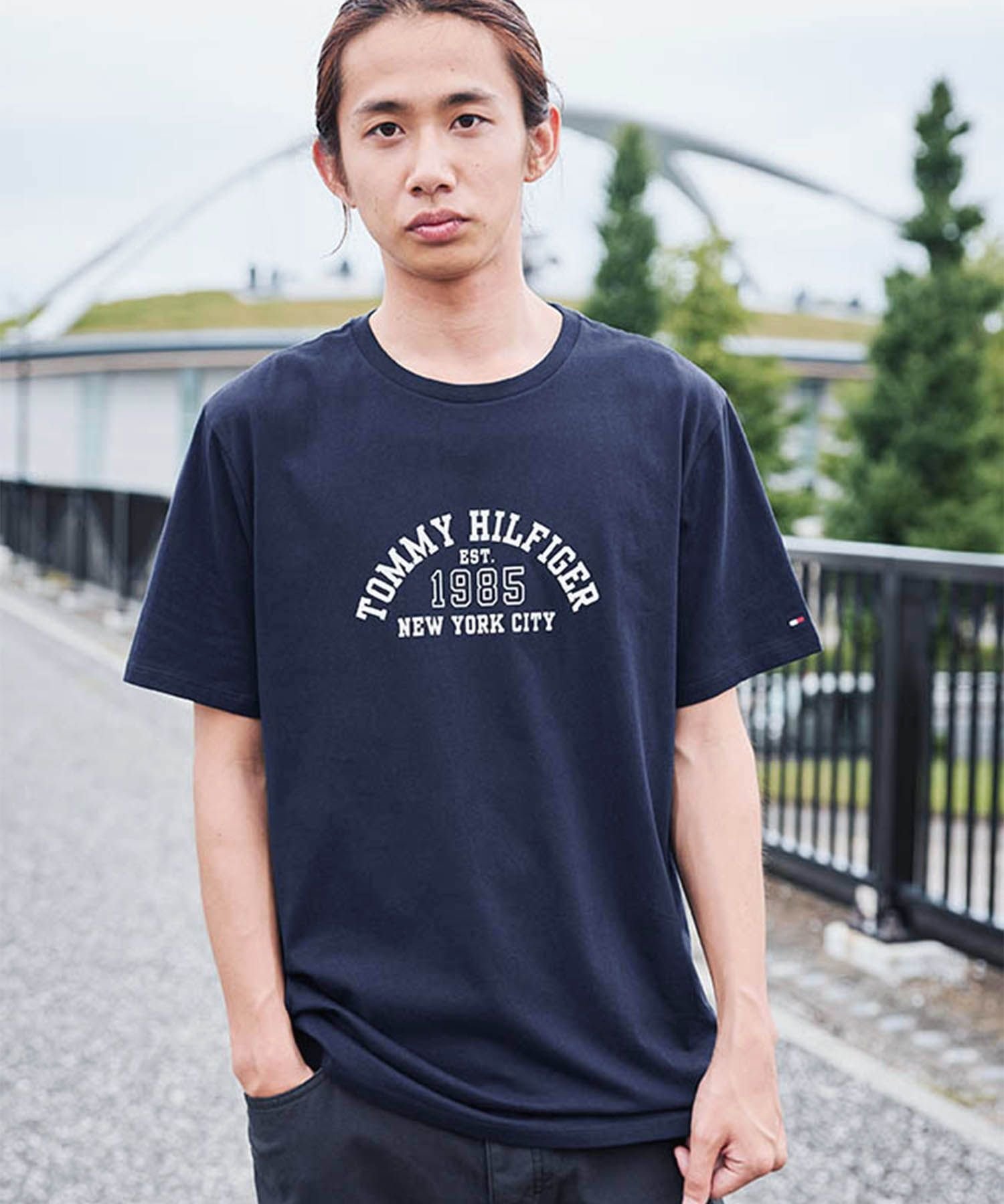 Футболка TOMMY HILFIGER с логотипом Arch, Navy FAP