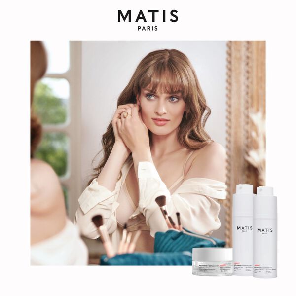Легкая тональная основа для лица, 30 мл Matis Hyalu liss, цвет light — фото 3