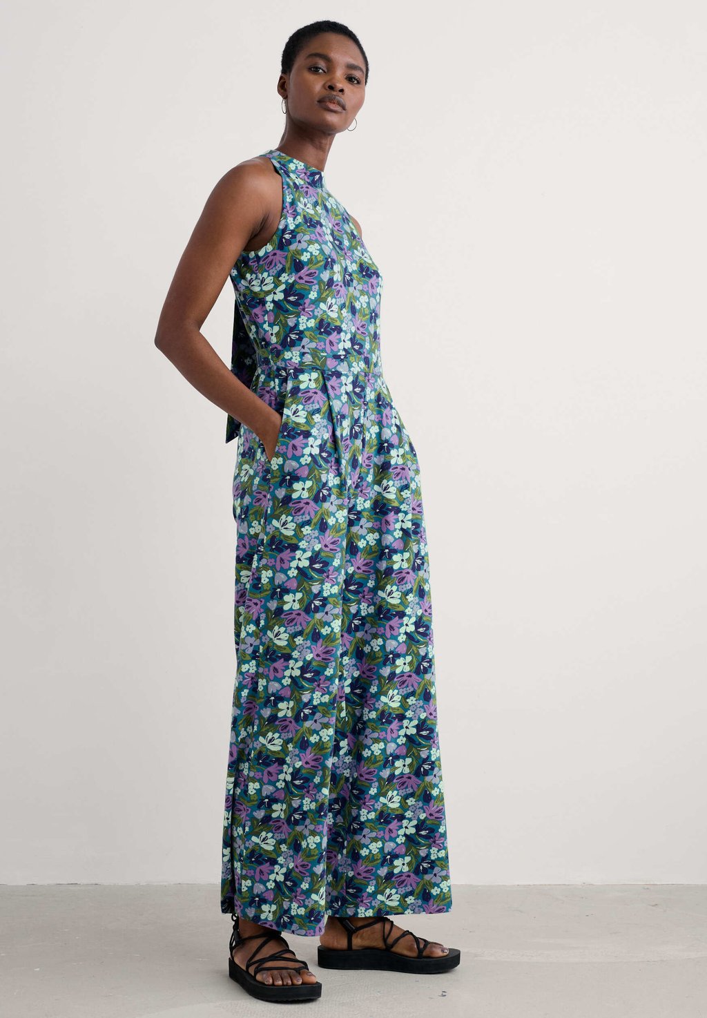 

Комбинезон BELYARS Seasalt Cornwall, цвет Teal Crayon Floral Dark Drift