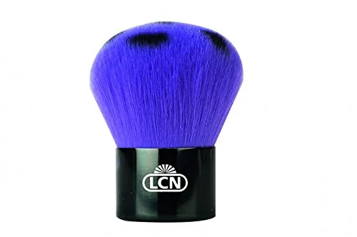 Кисть кабуки «Miss Piggy» от LCN Disney Beauty & Books