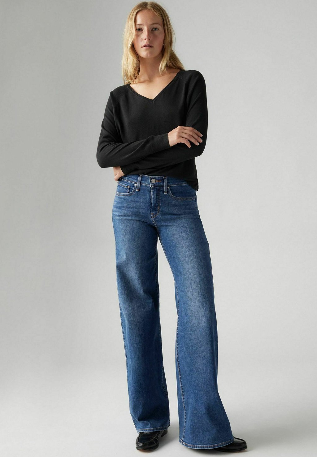 

Расклешенные джинсы 318 SHAPING WIDE LEG Levi's, цвет Tall Glass Of Water