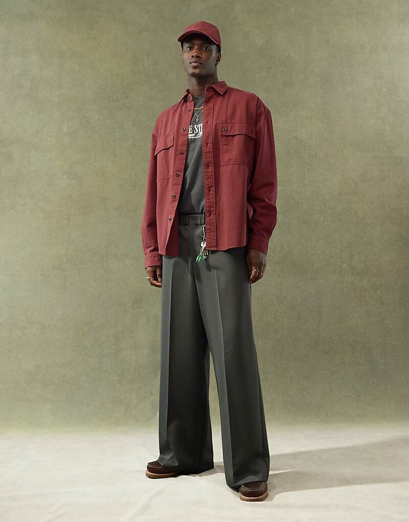 

ASOS DESIGN – элегантные брюки без застежки антрацитового цвета с широким кроем