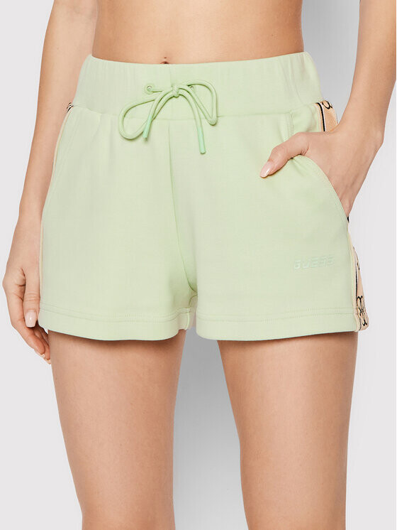 

Спортивные шорты regular fit Guess, зеленый