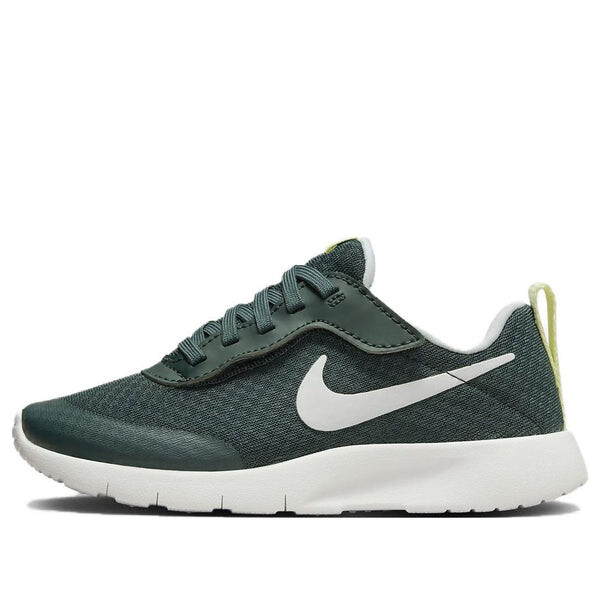 

Кроссовки tanjun easyon 'dark green' Nike, мультиколор