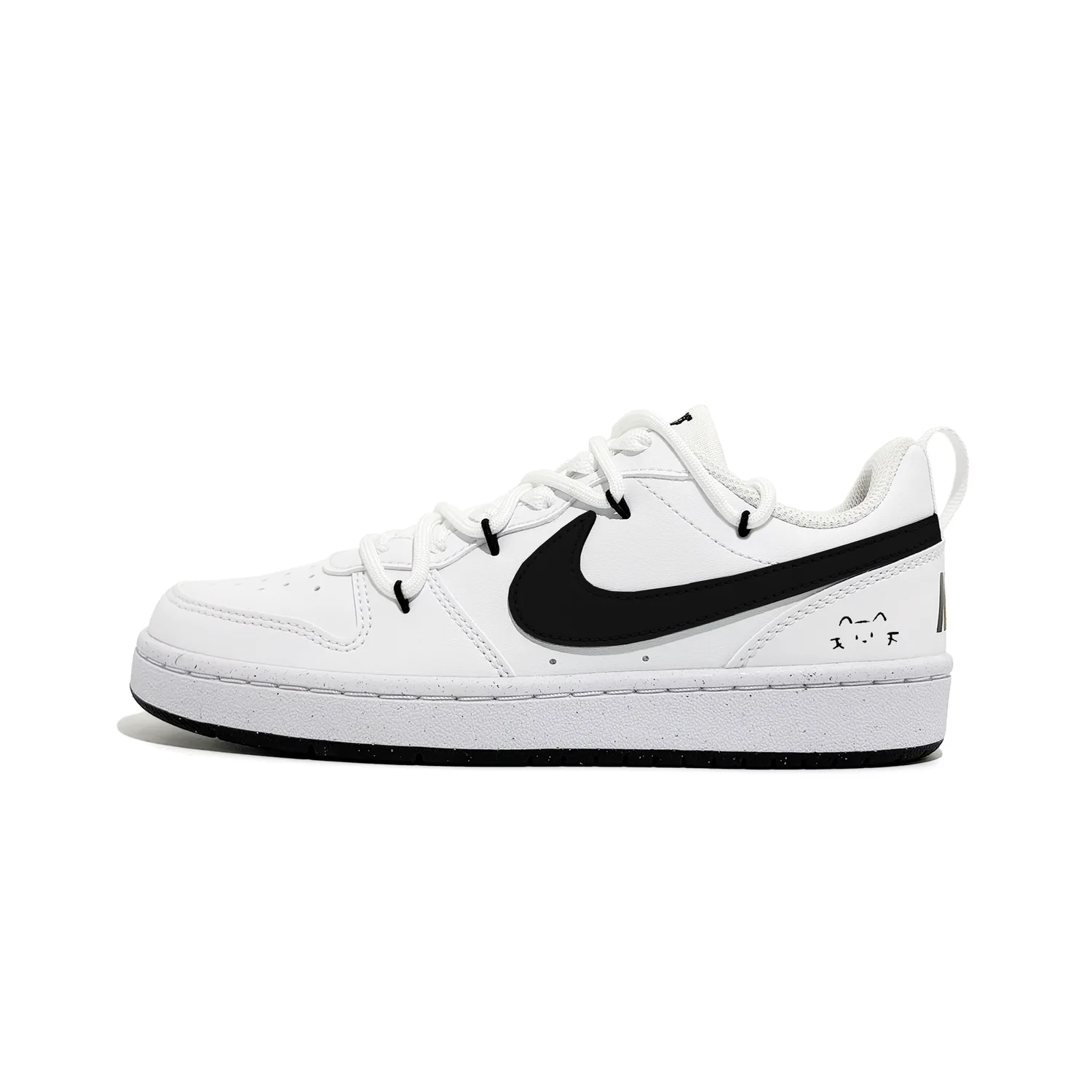 Nike Court Borough Little Black Kitten Abrasion Resistant Skateboard Shoes Black White Teenagers