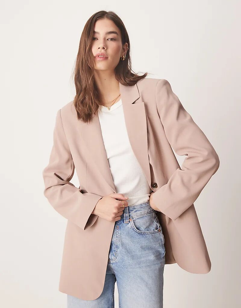 

Свободный пиджак ASOS DESIGN строгого кроя цвета мокко