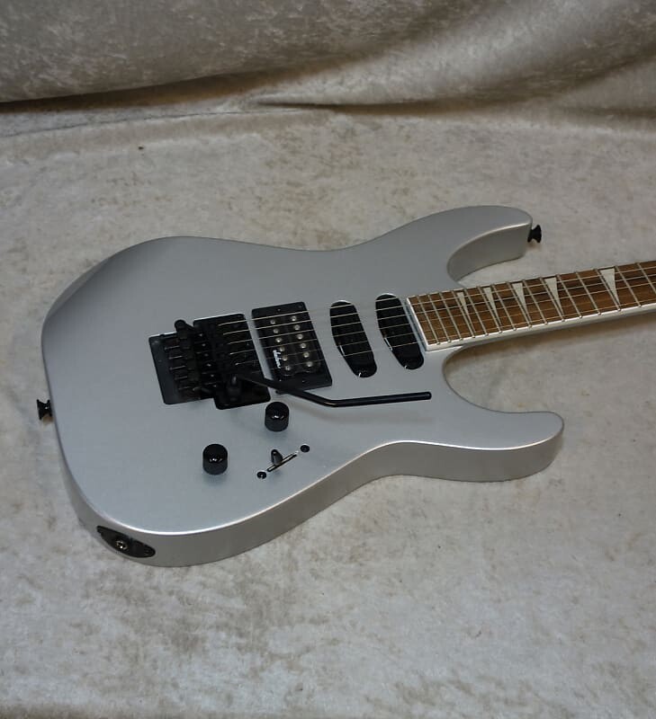 

Электрогитара In Stock! Jackson X Series Soloist SL3X DX guitar in Quicksilver finish