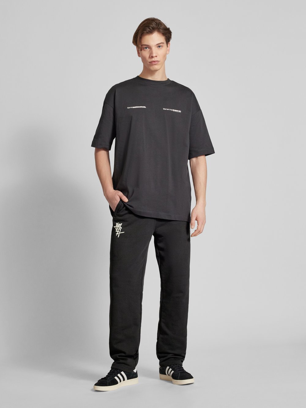 

Спортивные брюки с эластичным поясом Multiply Apparel, черный