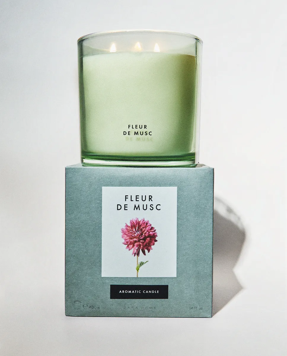

(400 г) ароматическая свеча Fleur de Musc Zara Home, желтый