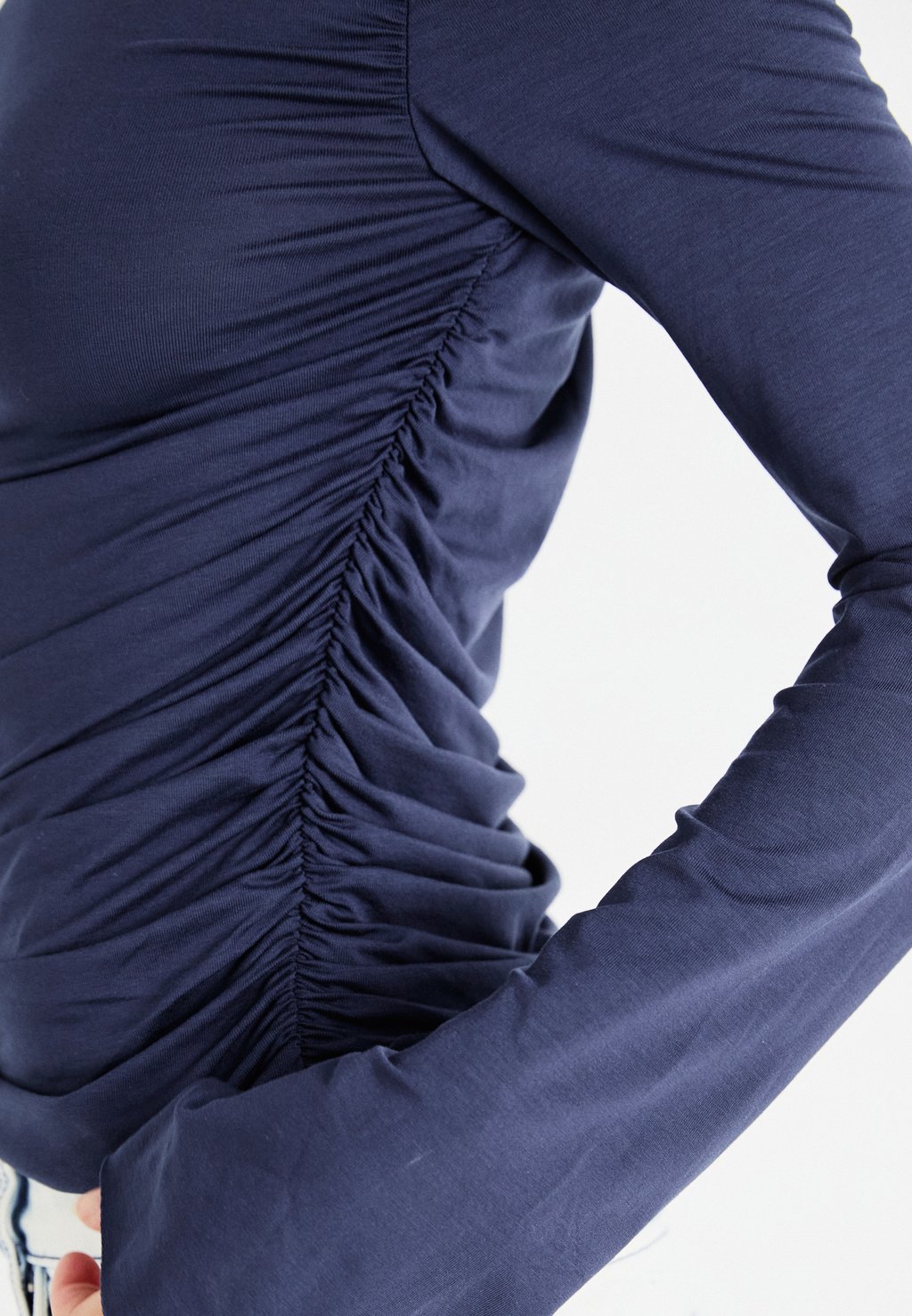

Топ с длинными рукавами DRAPE ASYMMETRIC Weekday, темно-синий