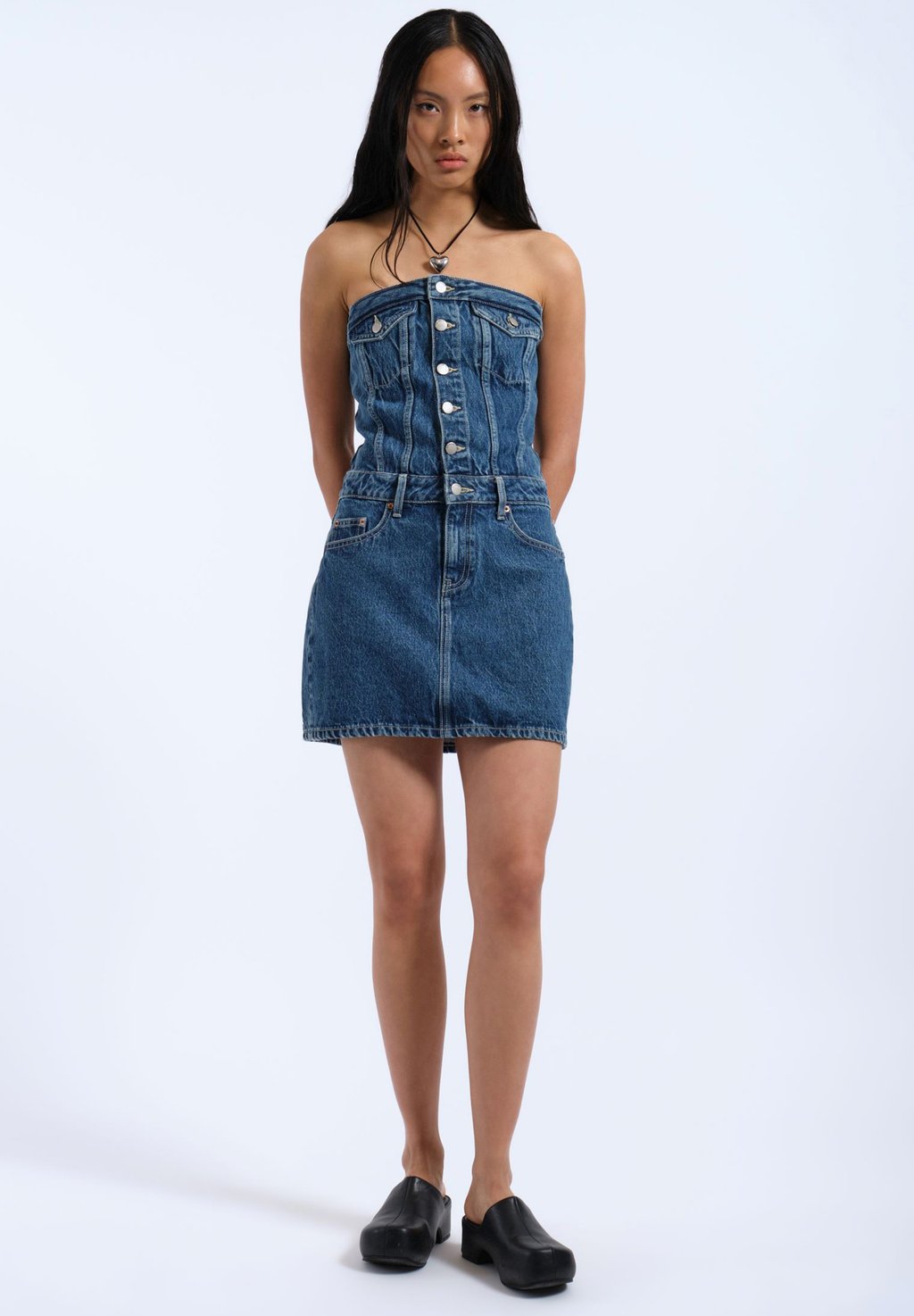 

Джинсовое платье CARLISLE Dr.Denim, цвет Stream Mid Retro