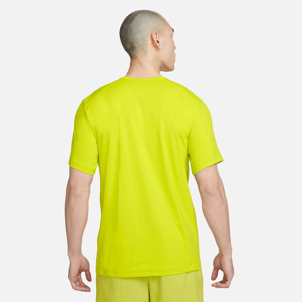 Футболка dri-fit uv hyverse t-shirt 'bright cactus' Nike, мультиколор — фото 2