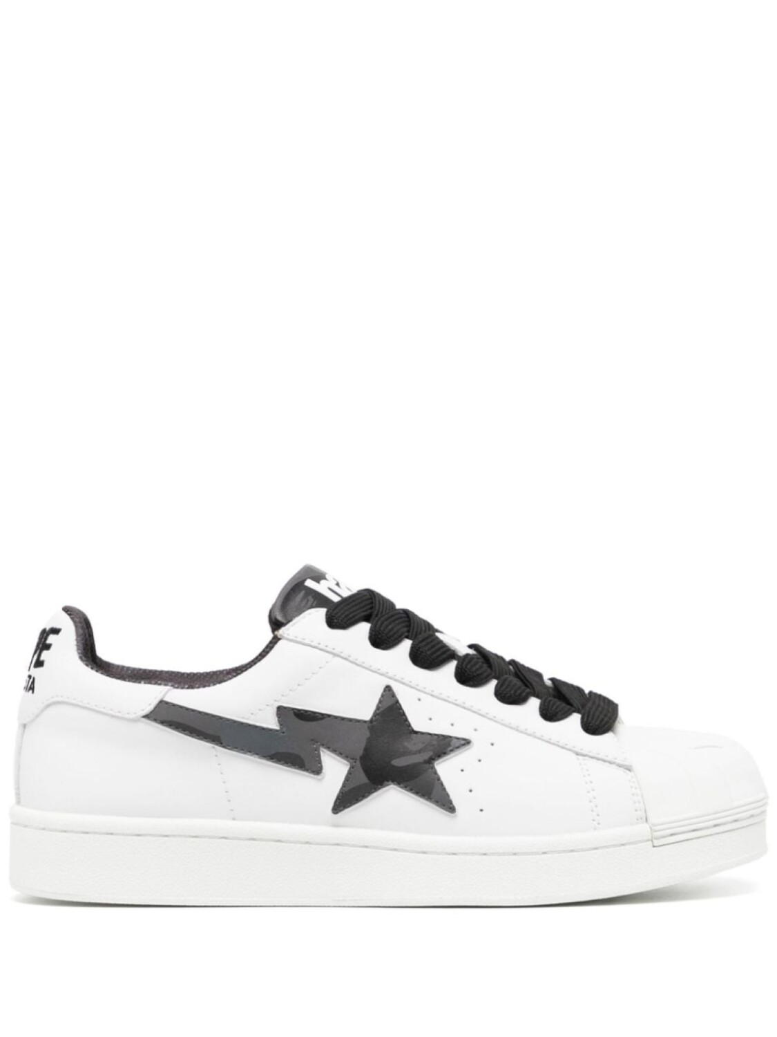 

A Bathing Ape кроссовки Skull STA с нашивками, белый