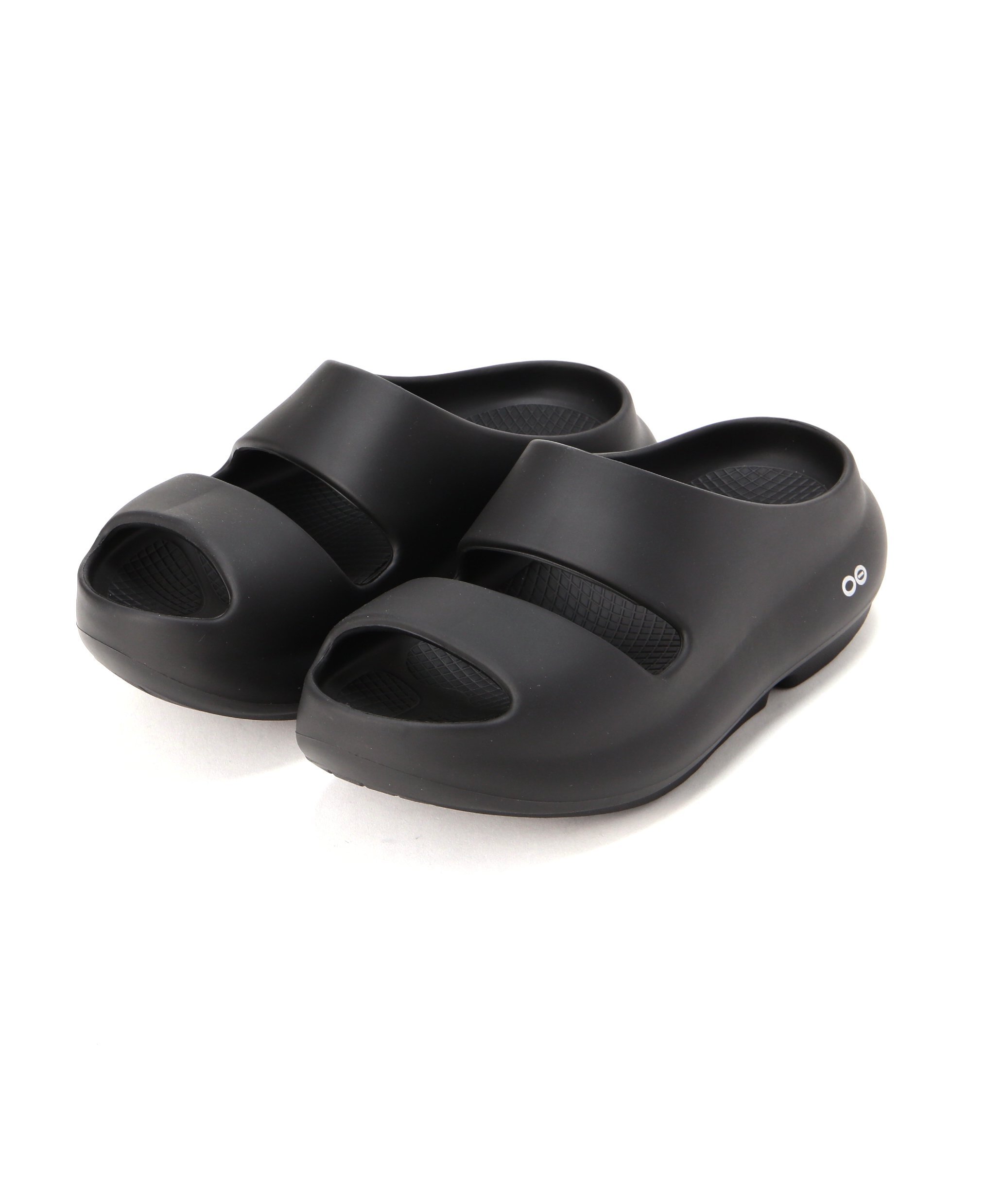 Восстанавливающие сандалии OOFOS/OOYEA Beaver, black