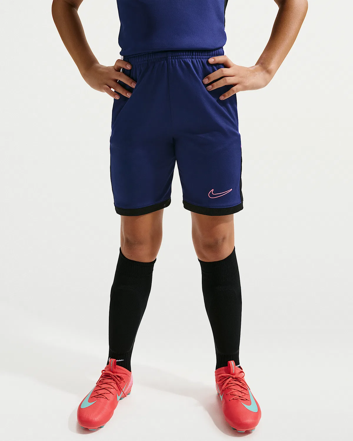 Детские футбольные шорты Nike Academy Dri-FIT, Blue Void/White/Black/Pinksicle — фото 3