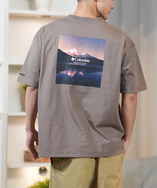 

Футболка с коротким рукавом, влагоотводящая, быстросохнущая, с принтом на спине Columbia, темно-серый