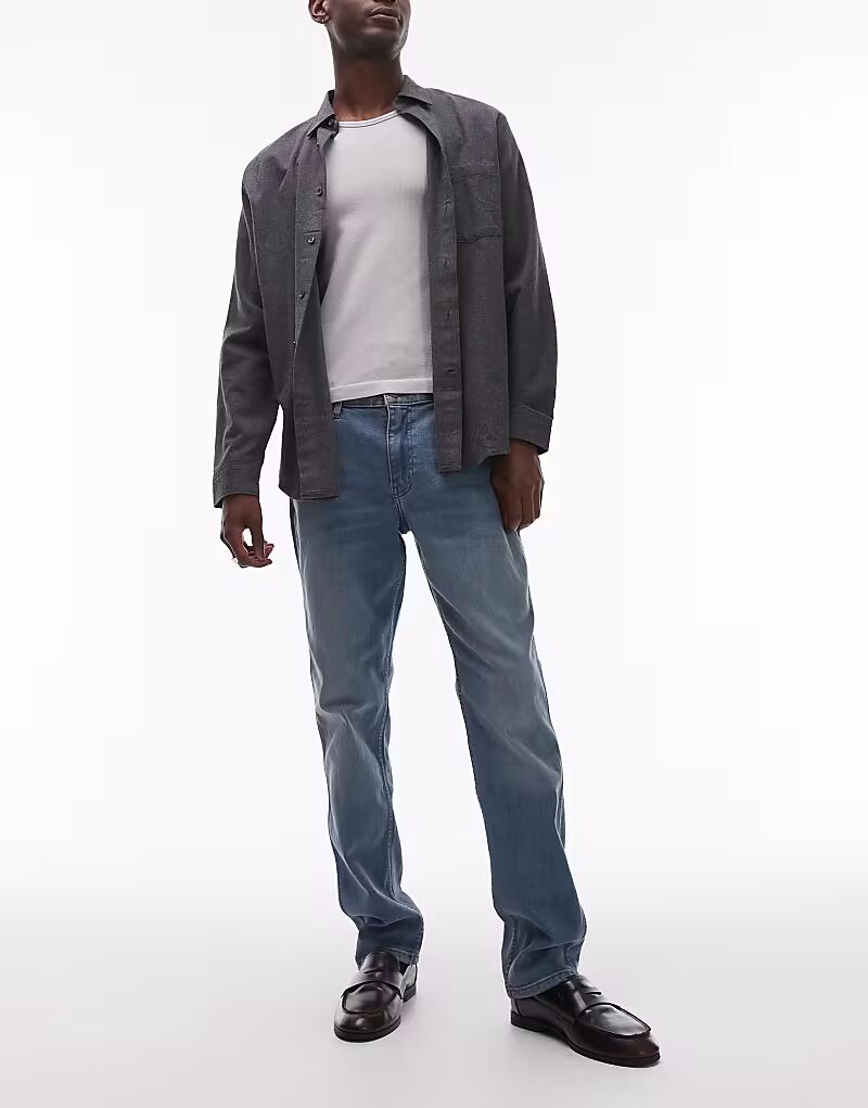 

Джинсы Greensboro прямого кроя светло-синего цвета Wrangler