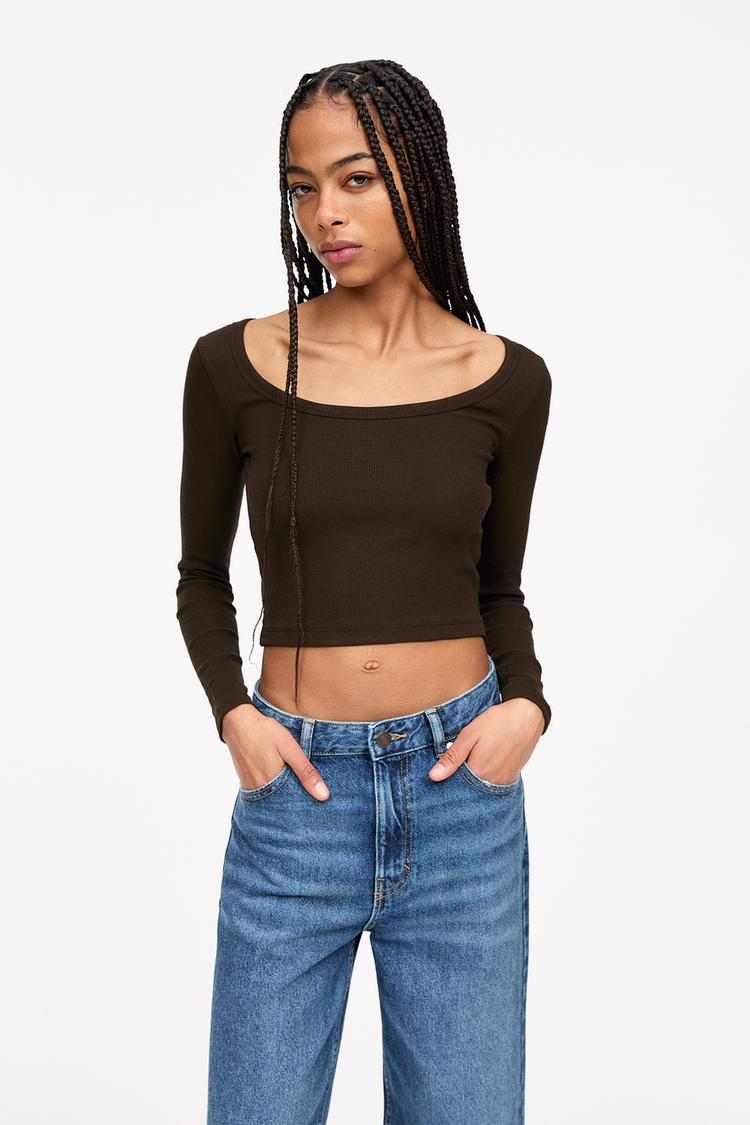 

Футболка с длинным рукавом в рубчик Pull And Bear, коричневый