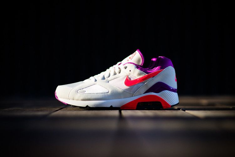 

Кроссовки Nike Air Max 180 QS 'Laser Crimson', белый