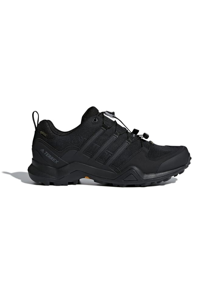 

Походная и треккинговая обувь adidas, цвет cblack/cblack/cblack