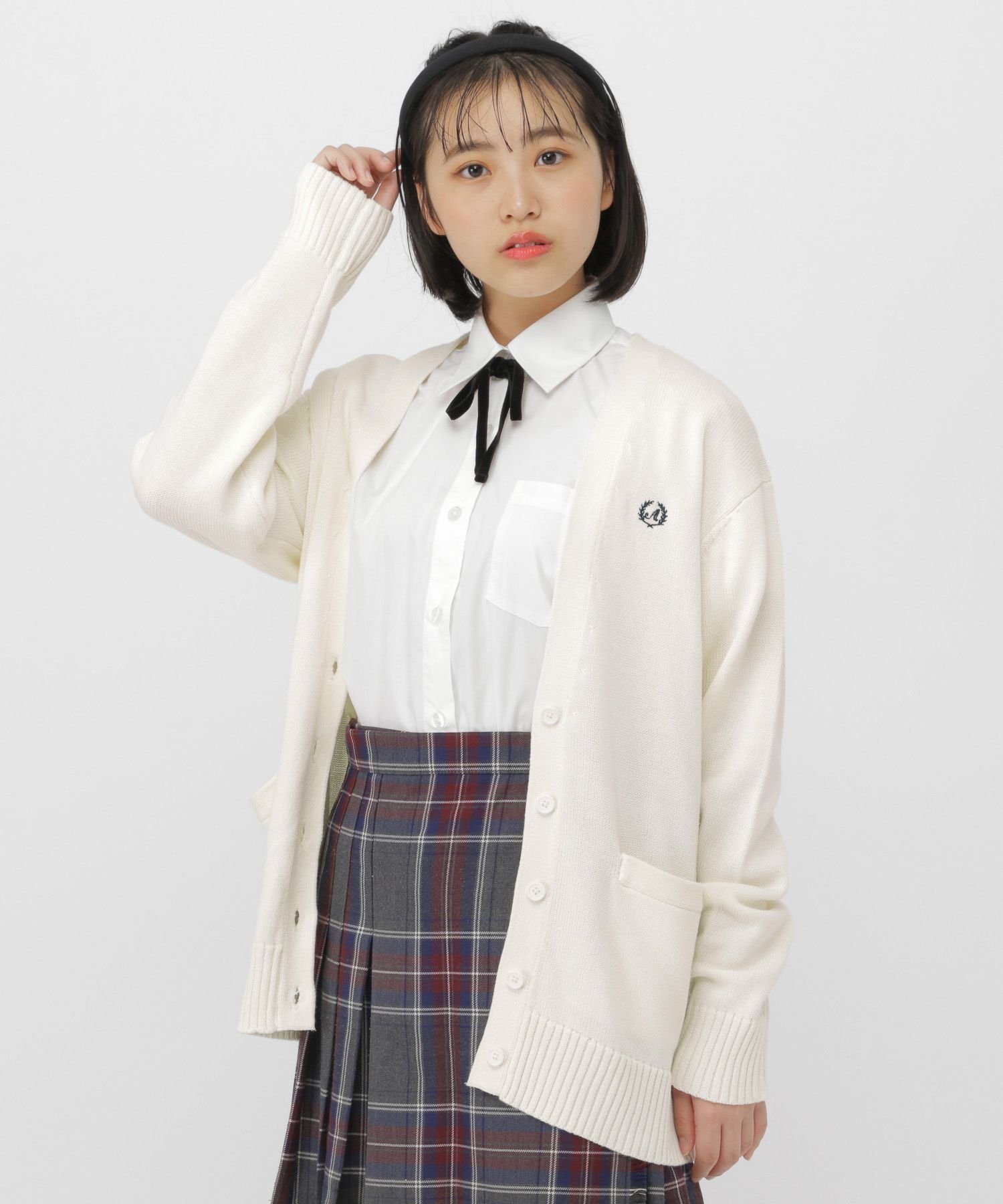 Школьный кардиган с вышитым логотипом / AND YUA ANY / 593404 GLOBAL WORK, New color reservation/Ivory 07