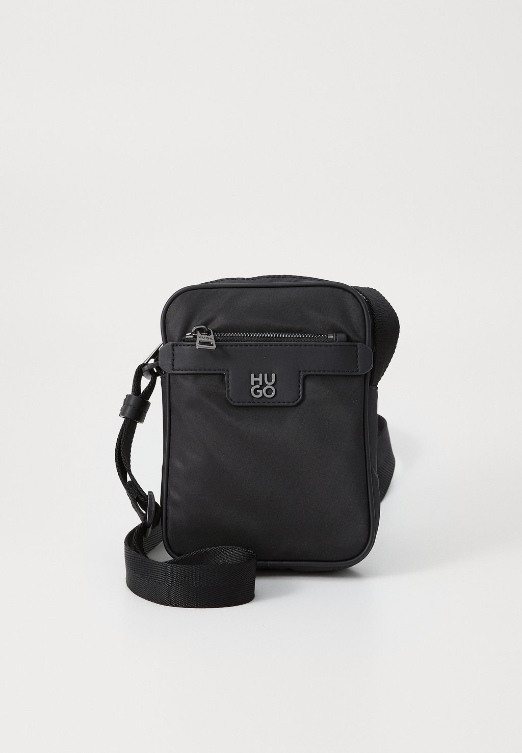 

Сумка через плечо NESH ZIP HUGO, черный