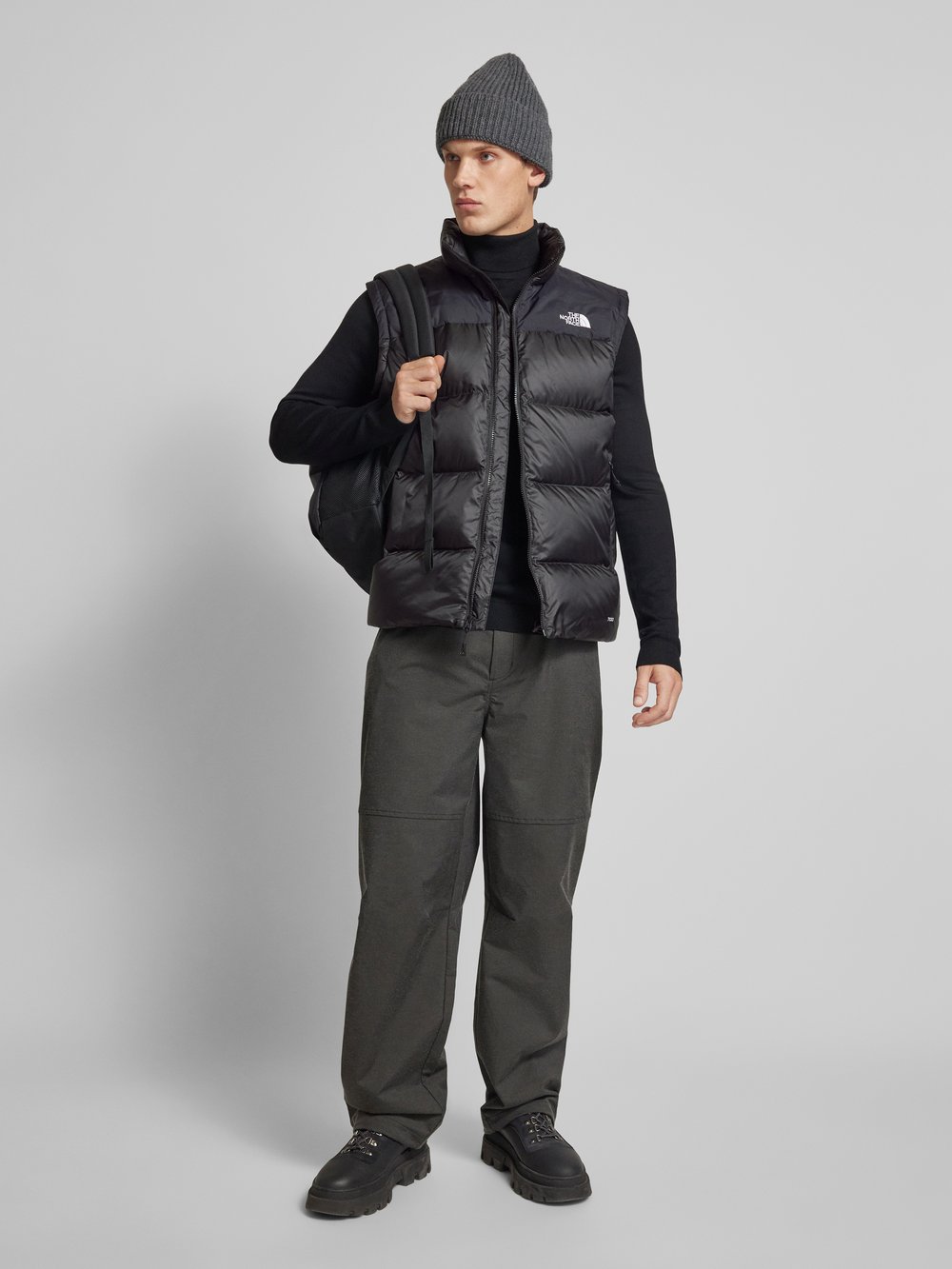 

Стеганый жилет с пришитыми этикетками модель «DIABLO» The North Face, черный
